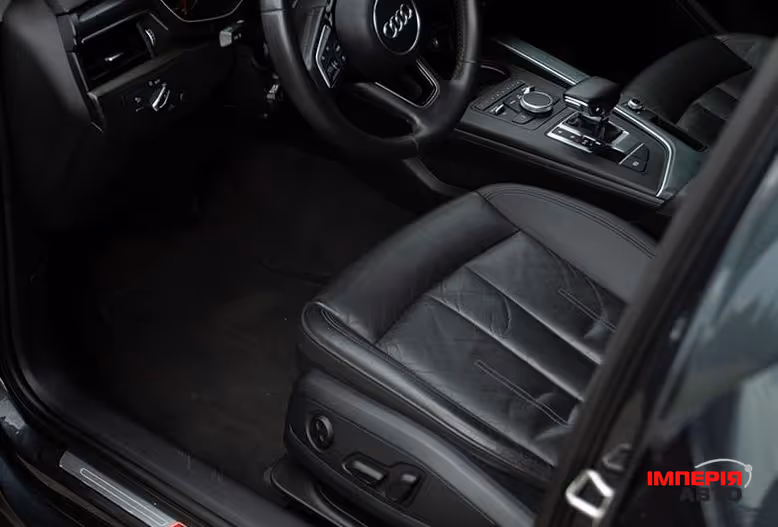 Audi A4 - фото 14