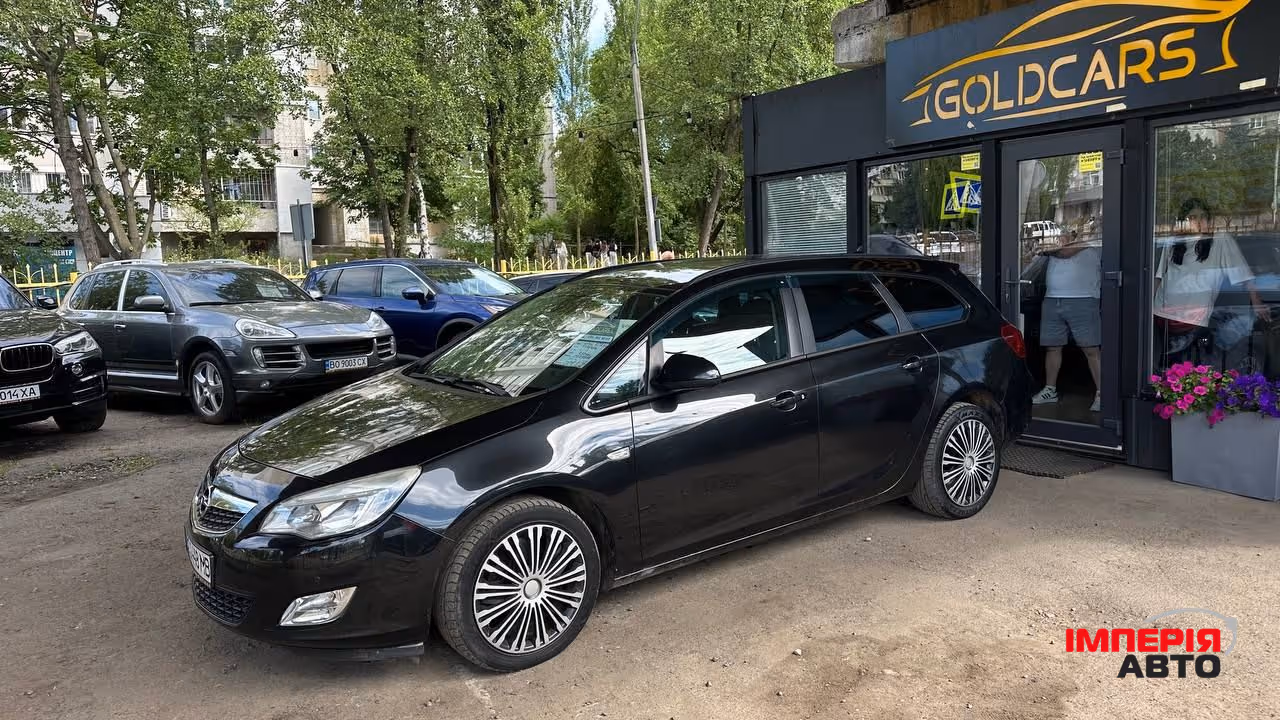 Opel Astra - фото 3