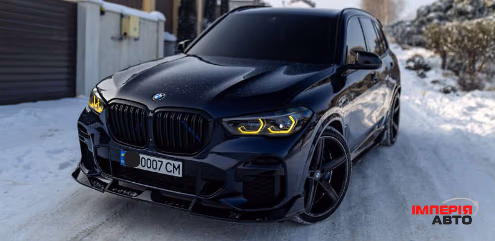 BMW X5 - фото 1