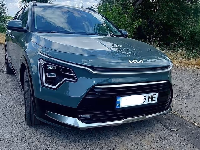 Kia Niro - фото 1