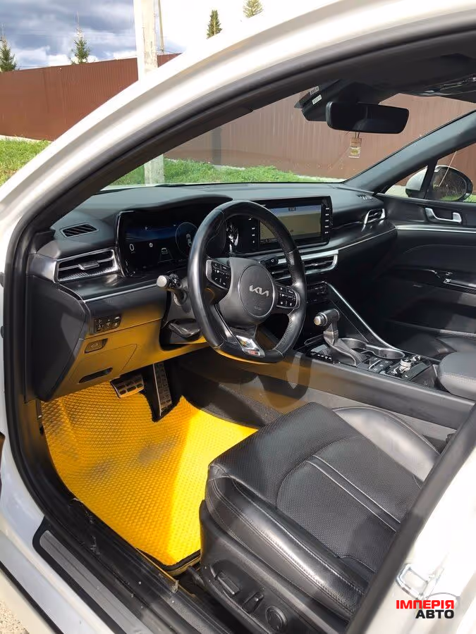 Kia K5 - фото 7