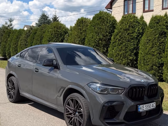 BMW X6 M - фото 1