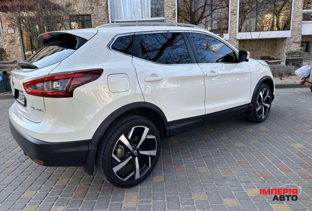 Nissan Rogue Sport - фото 4