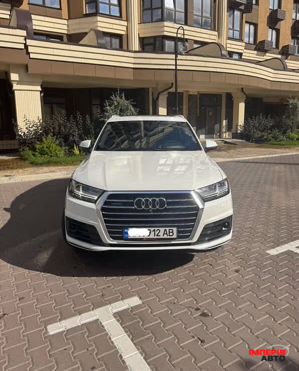 Audi Q7 - фото 2