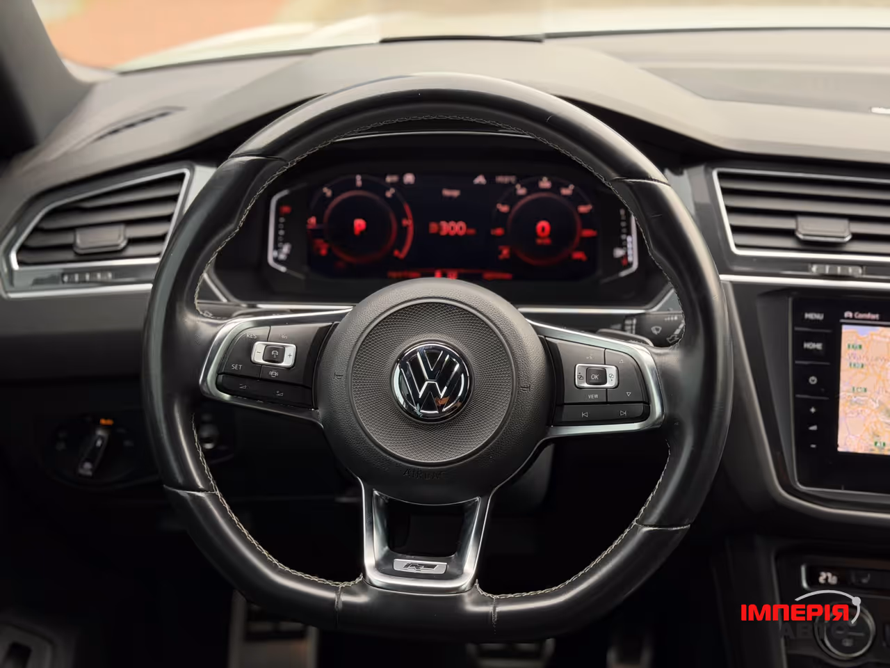 Volkswagen Tiguan - фото 15
