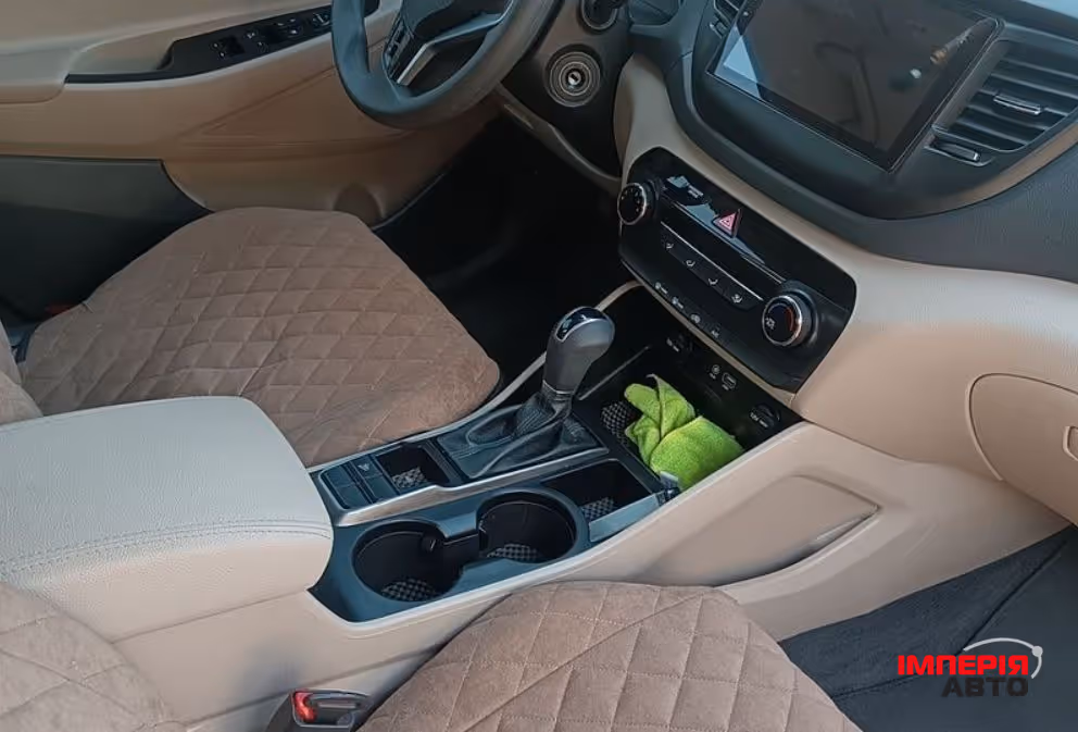Hyundai Tucson - фото 7