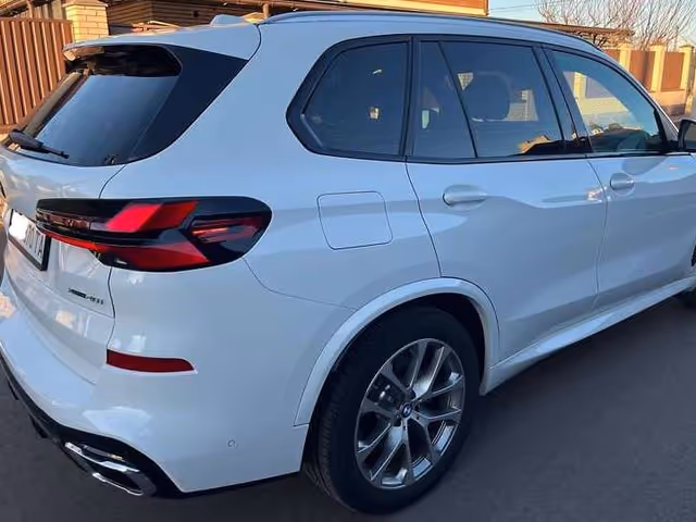 BMW X5 - фото 4