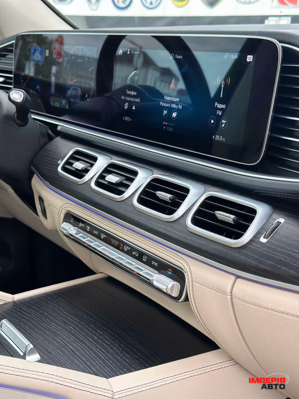 Mercedes-Benz GLS - фото 17