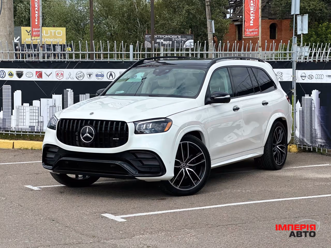 Mercedes-Benz GLS - фото 1