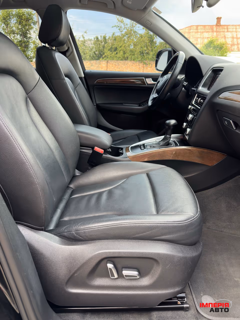 Audi Q5 - фото 26