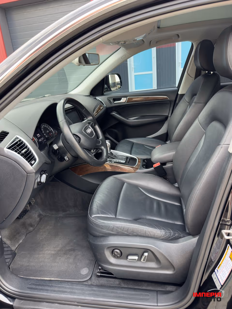Audi Q5 - фото 15