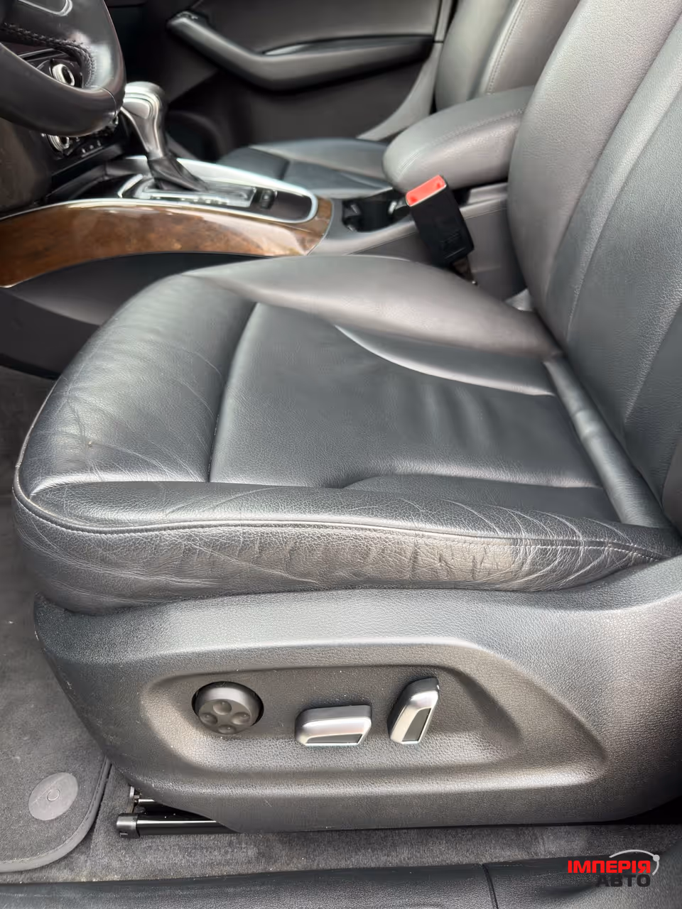 Audi Q5 - фото 17
