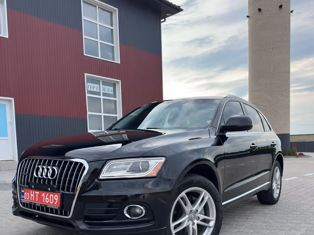 Audi Q5 - фото 1
