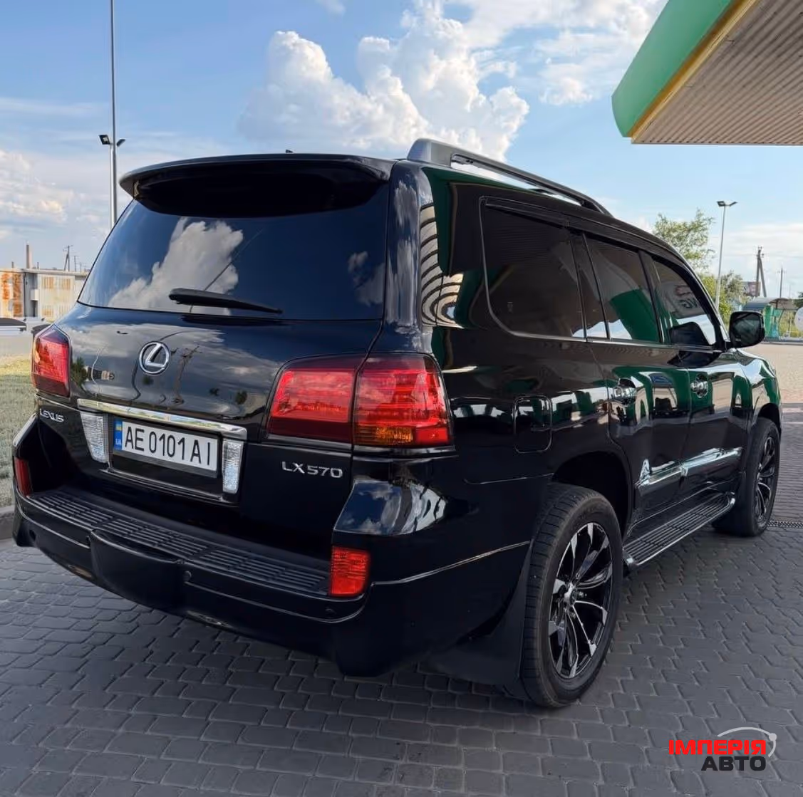 Lexus LX - фото 4