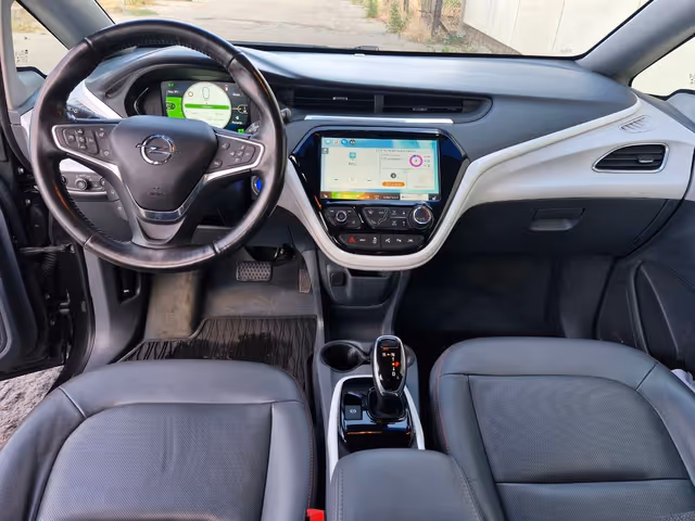 Opel Ampera - фото 5