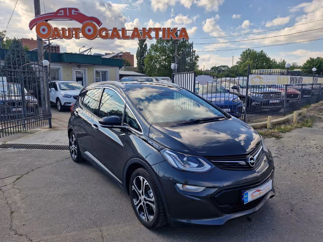 Opel Ampera - фото 1