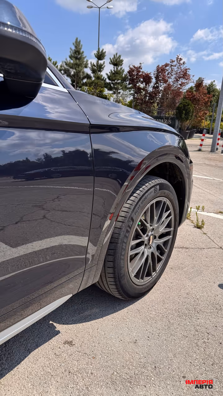 Audi Q5 - фото 19