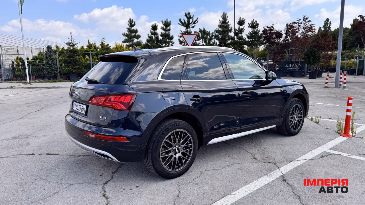Audi Q5 - фото 13