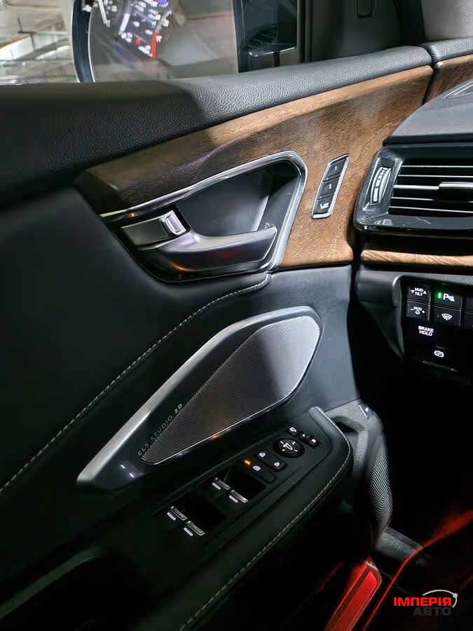 Acura RDX - фото 11