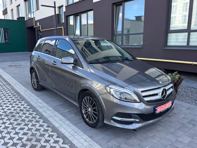 Mercedes-Benz B-Класс - фото 1