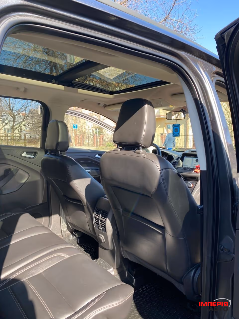 Ford Escape - фото 6