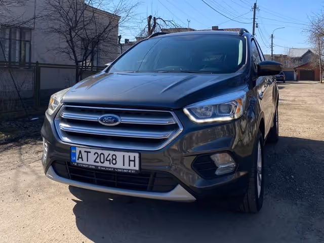 Ford Escape - фото 2