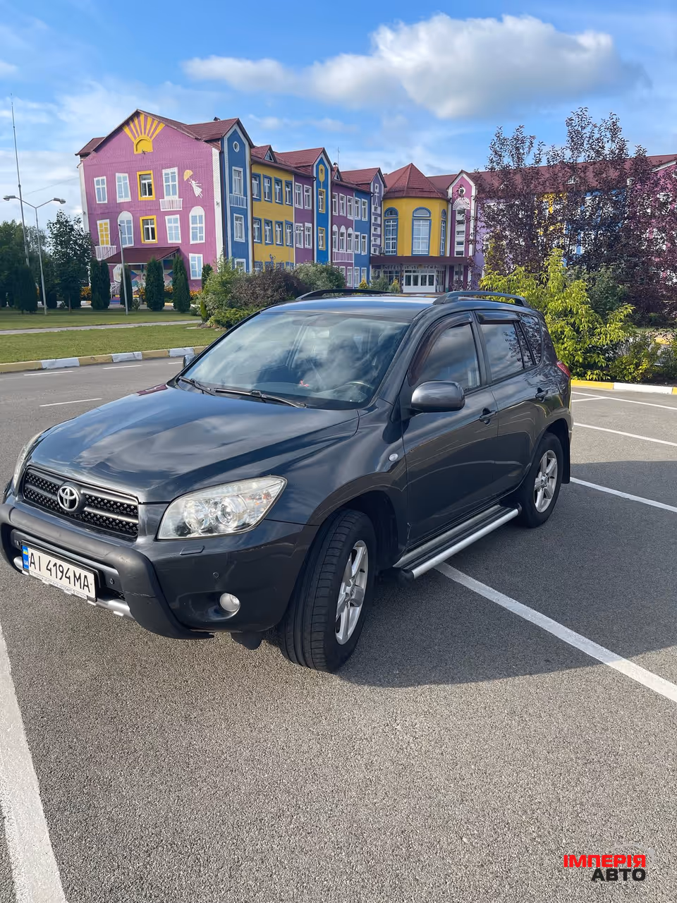 Toyota RAV4 - фото 3