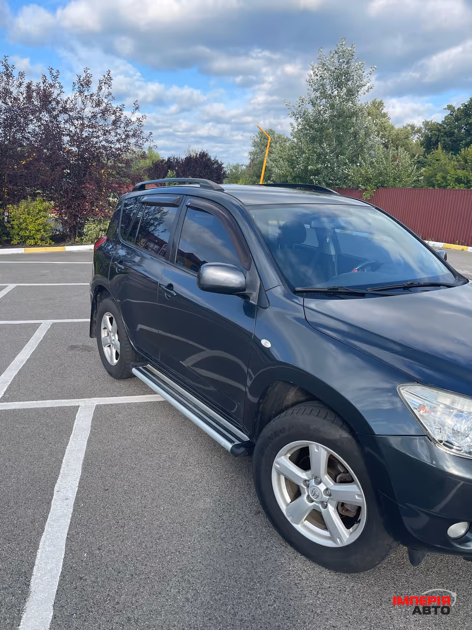 Toyota RAV4 - фото 6
