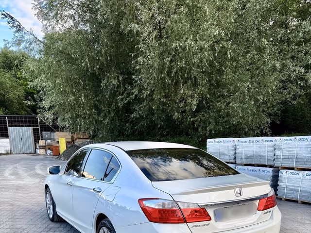 Honda Accord - фото 5