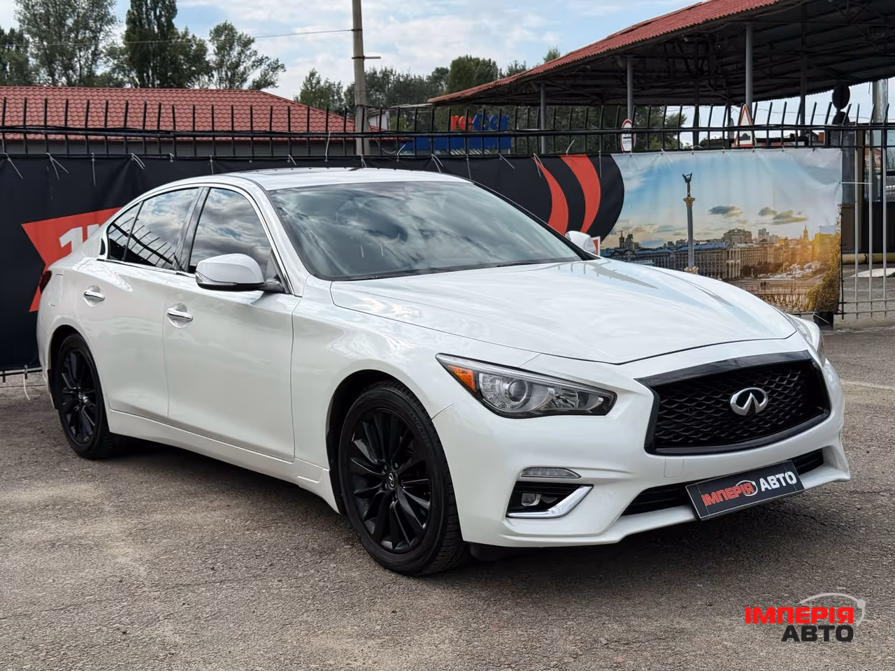 Infiniti Q50 - фото 2