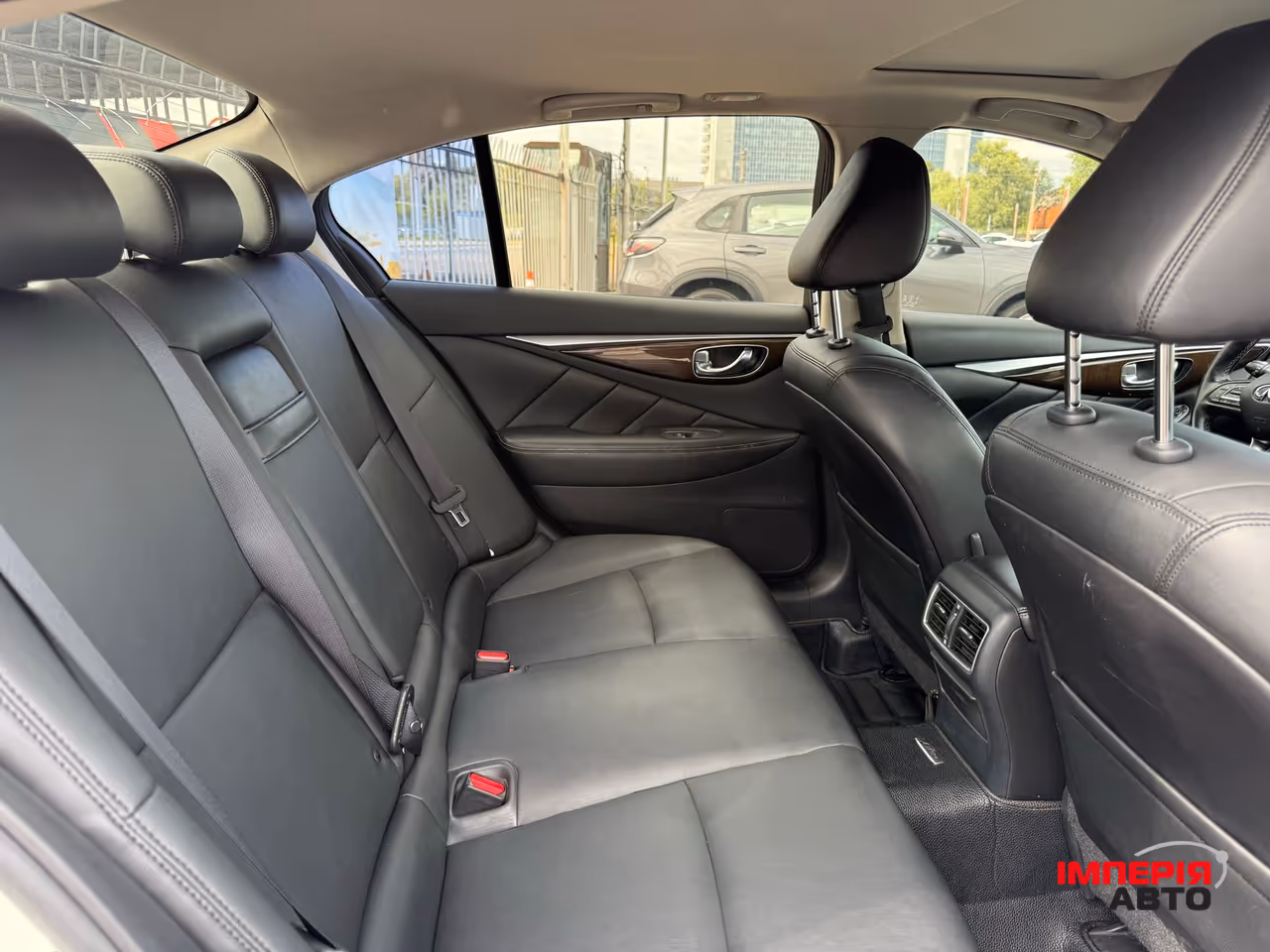 Infiniti Q50 - фото 10
