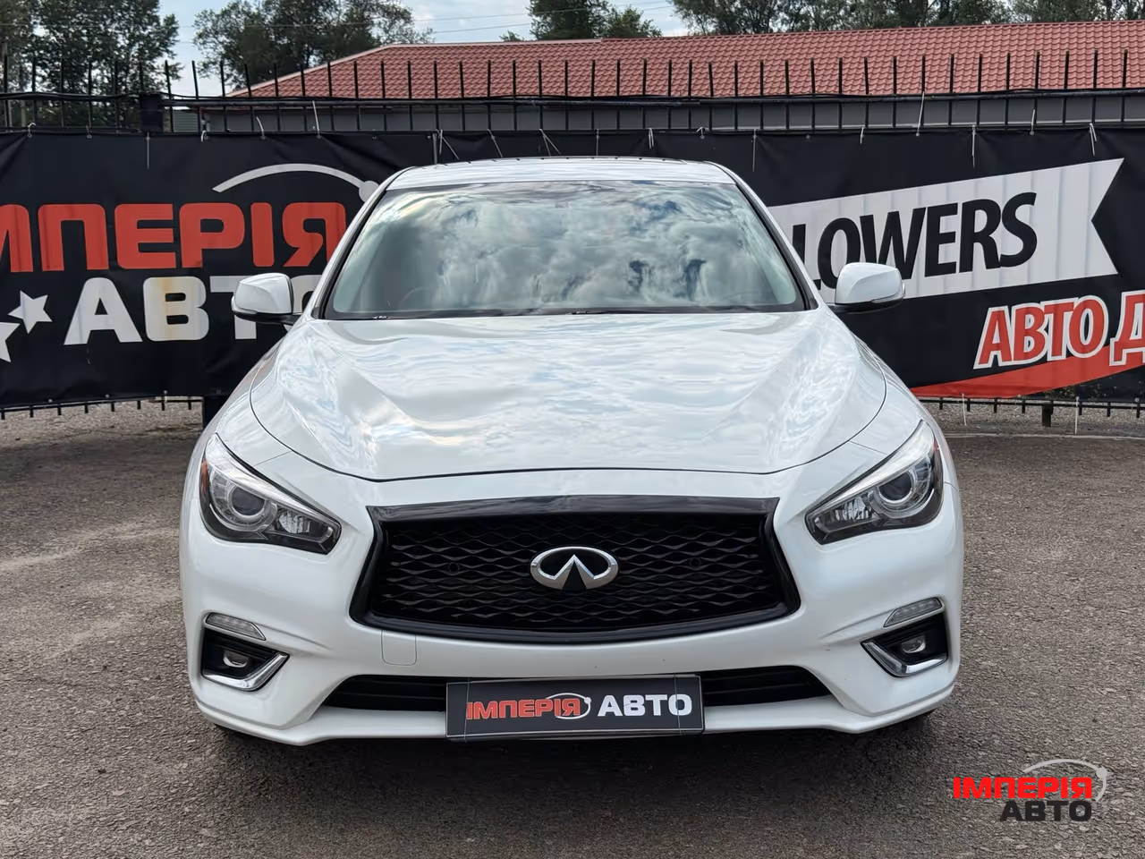 Infiniti Q50 - фото 3