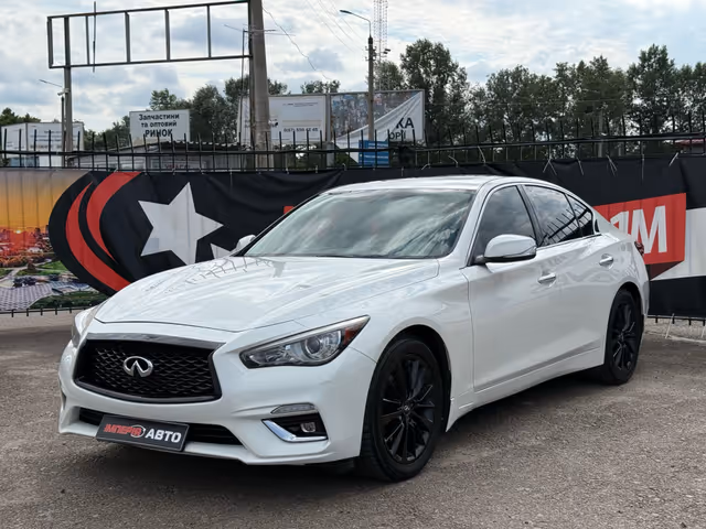 Infiniti Q50 - фото 1