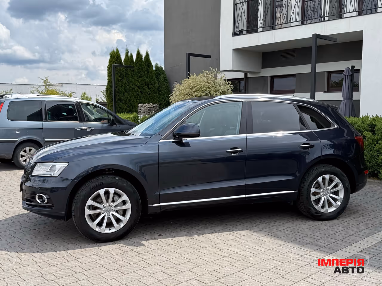 Audi Q5 - фото 10