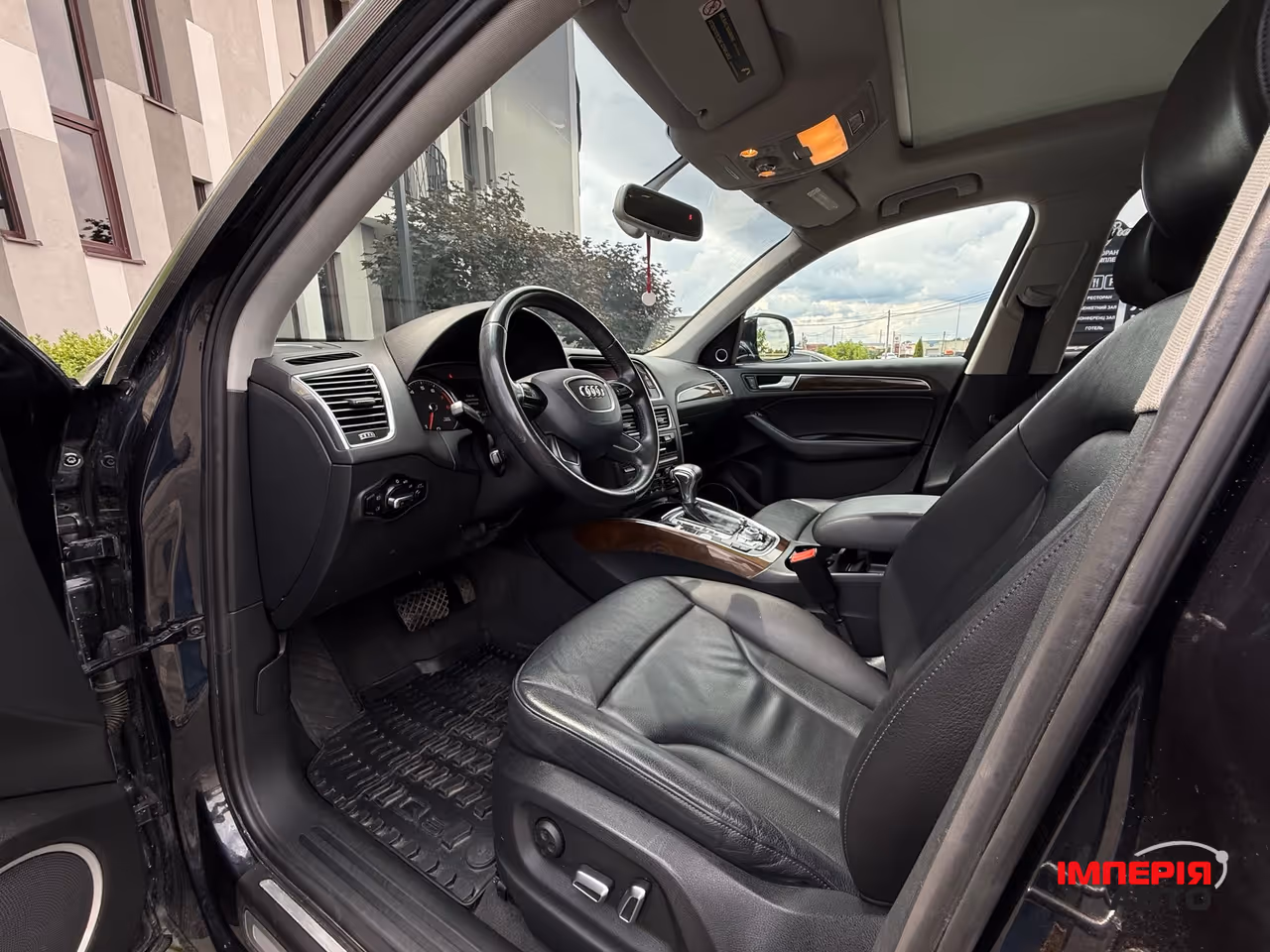 Audi Q5 - фото 22