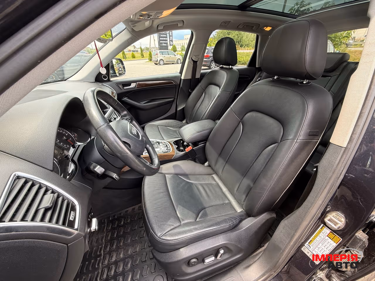 Audi Q5 - фото 24