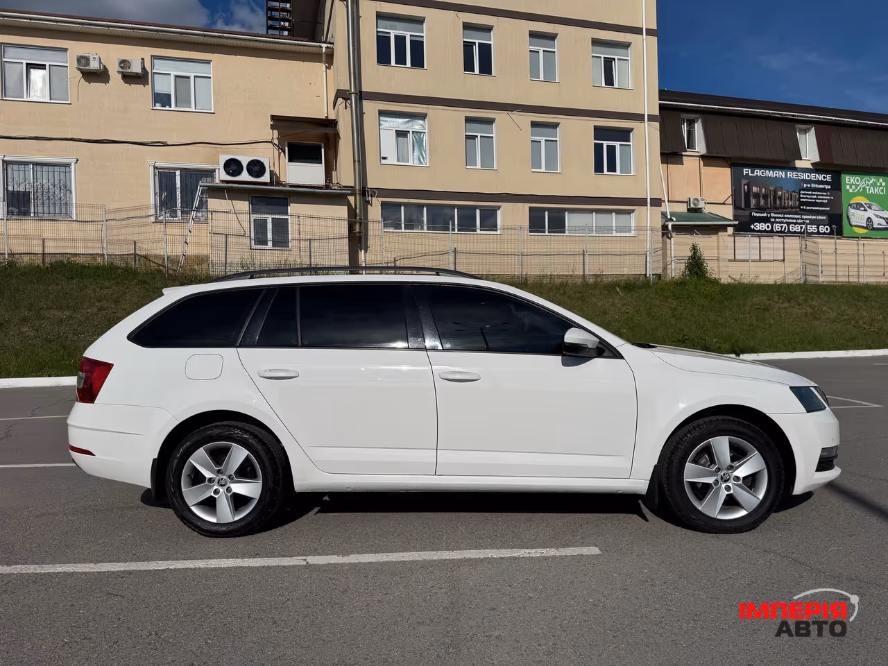 Skoda Octavia - фото 4