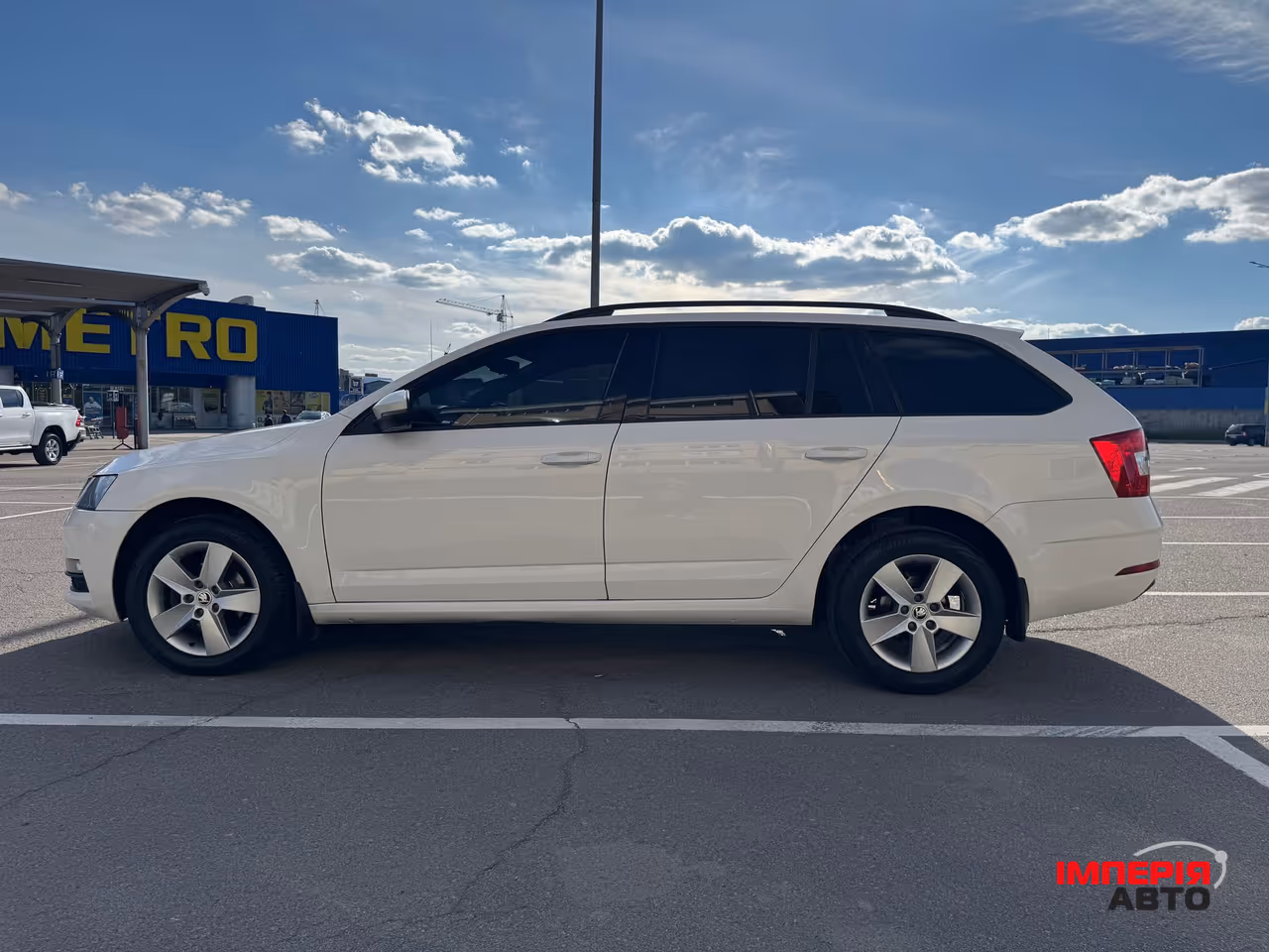 Skoda Octavia - фото 8
