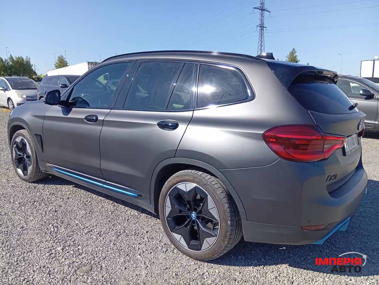 BMW iX3 - фото 4