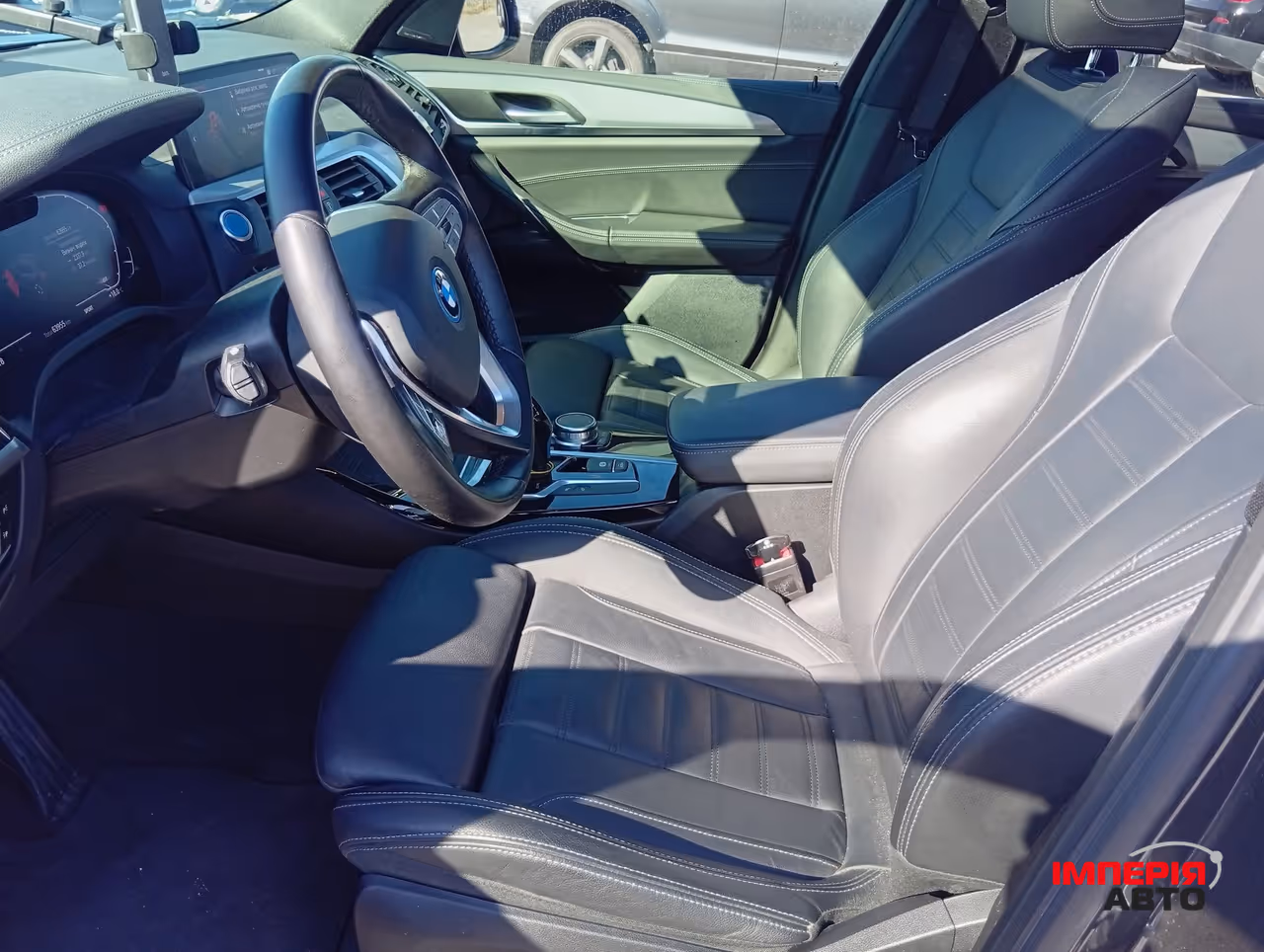 BMW iX3 - фото 17