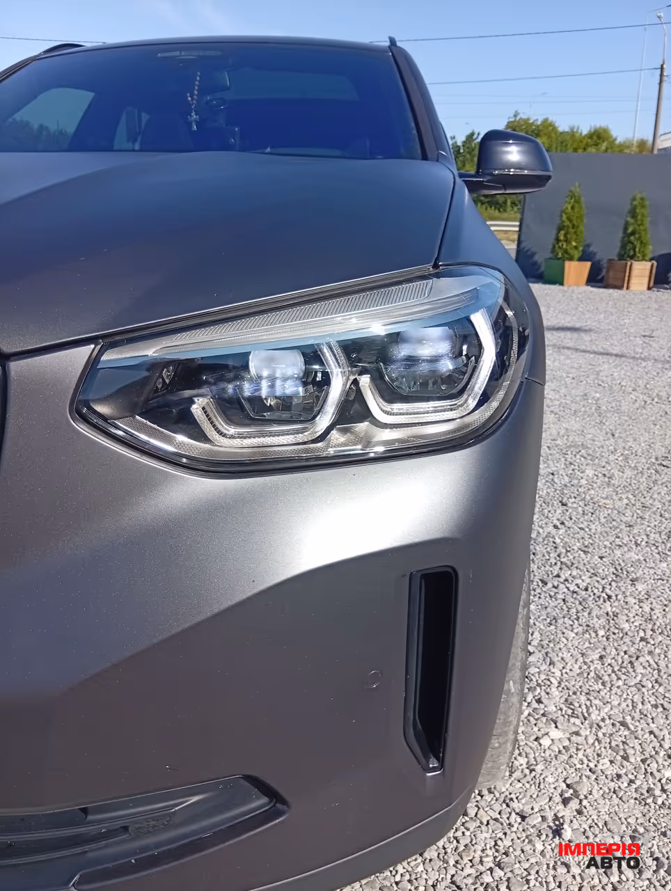 BMW iX3 - фото 12