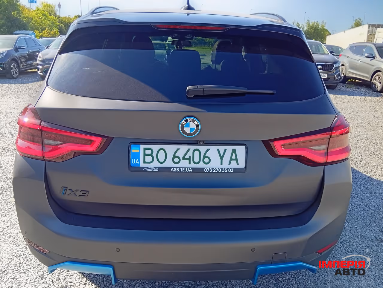 BMW iX3 - фото 6