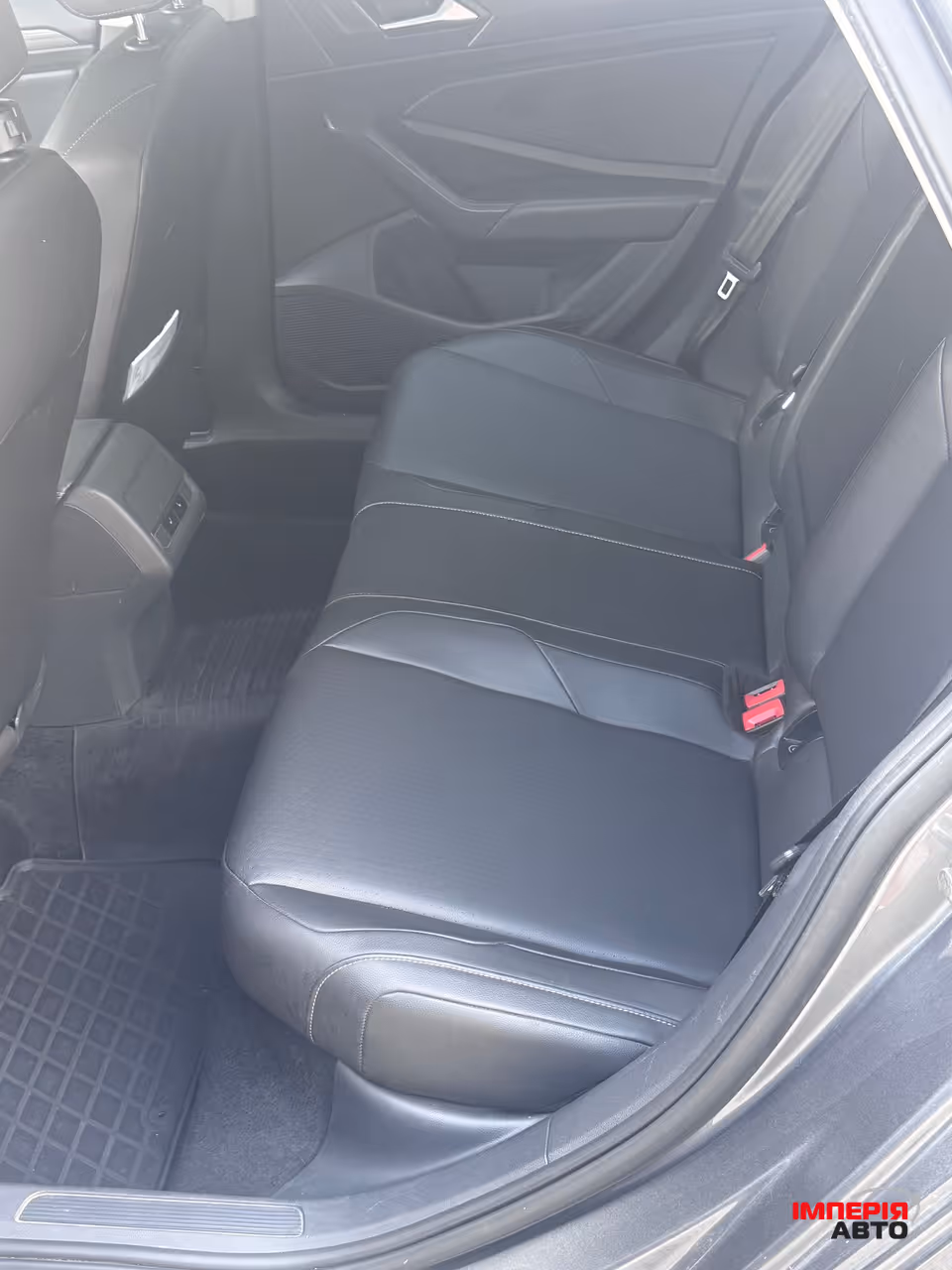 Volkswagen Jetta - фото 27