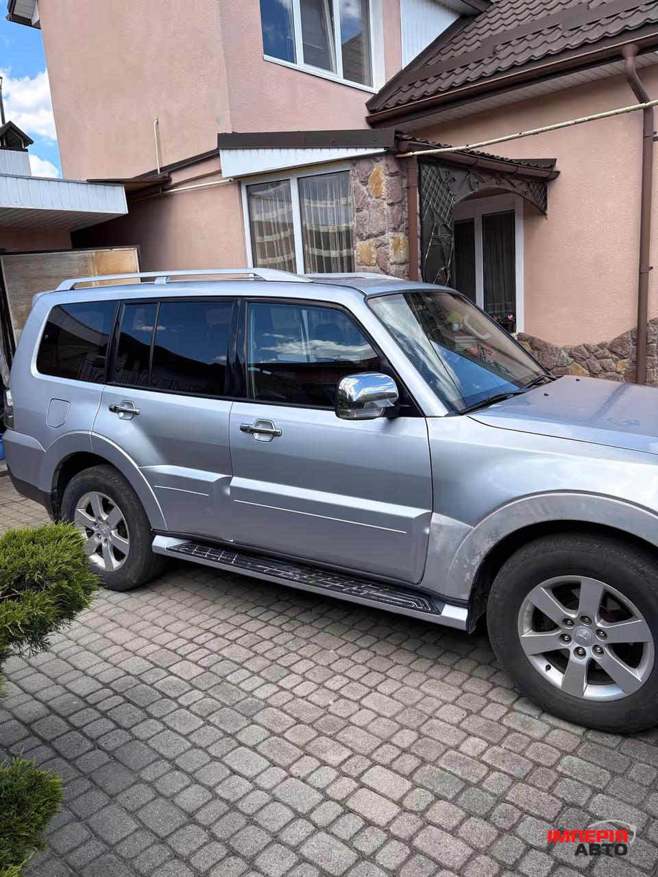 Mitsubishi Pajero - фото 7