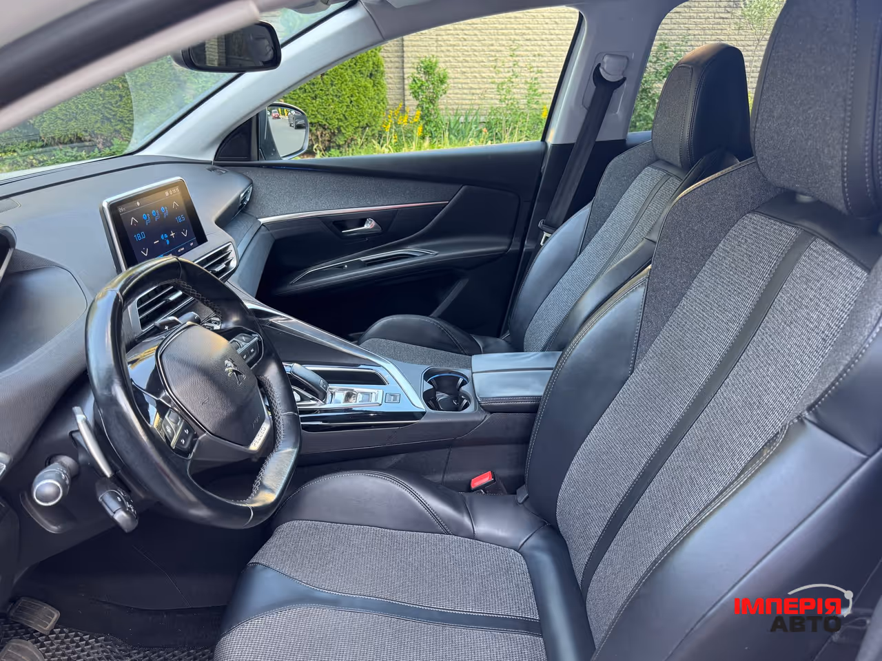 Peugeot 3008 - фото 2