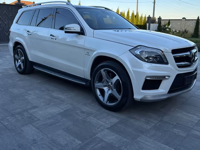 Mercedes-Benz GL-Класс AMG - фото 4