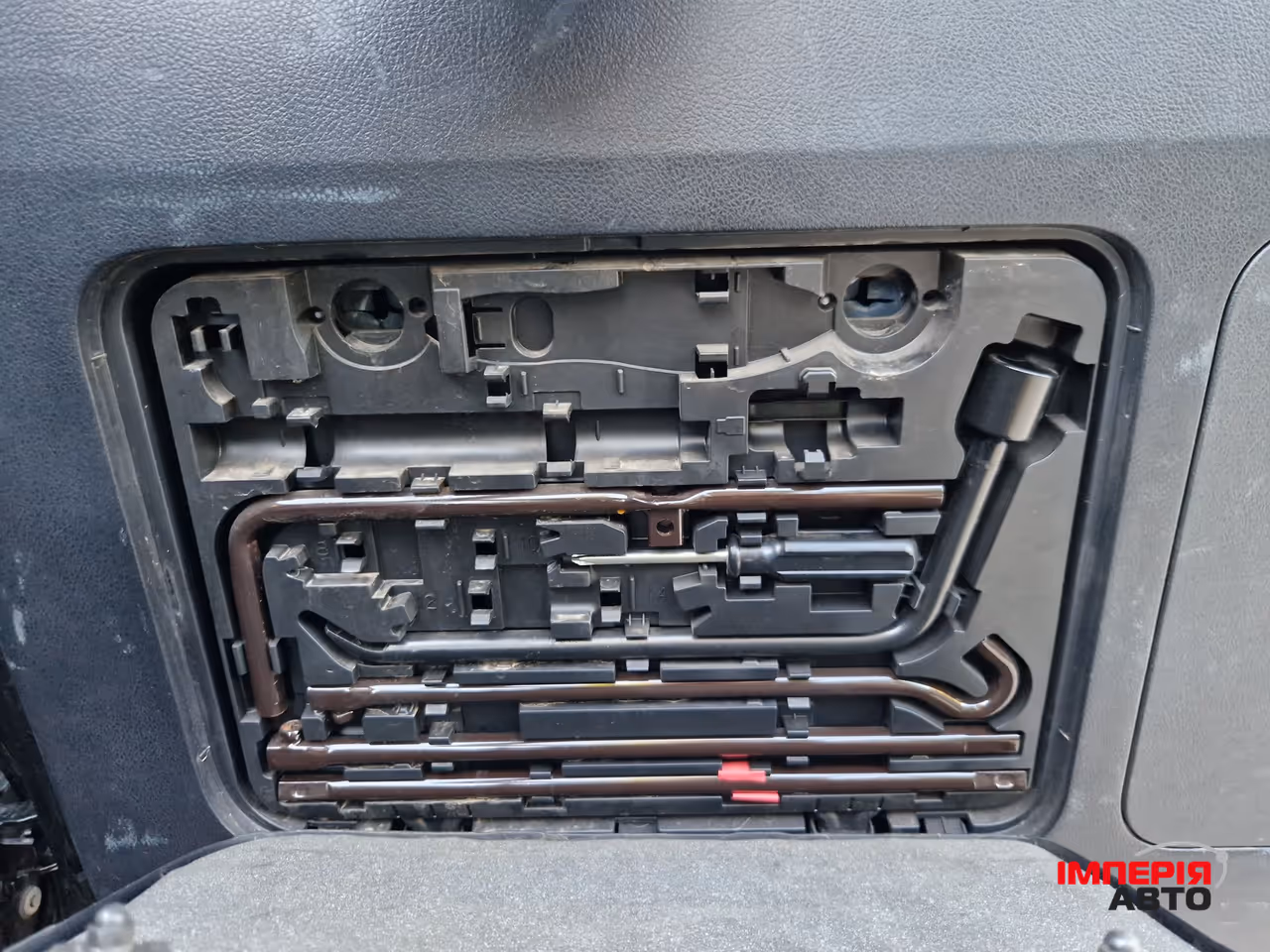Toyota Land Cruiser Prado - фото 38