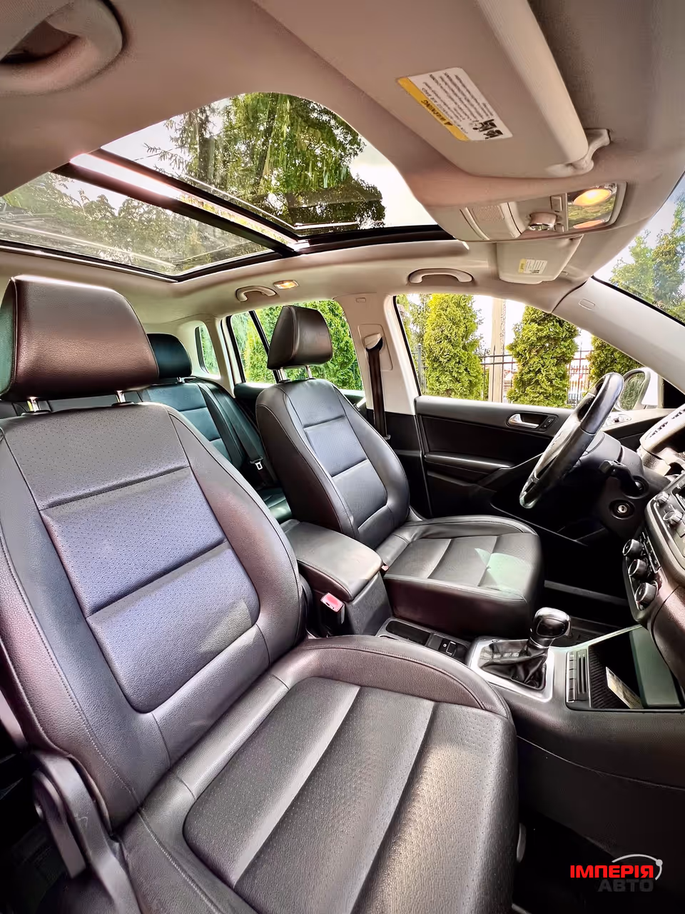 Volkswagen Tiguan - фото 16