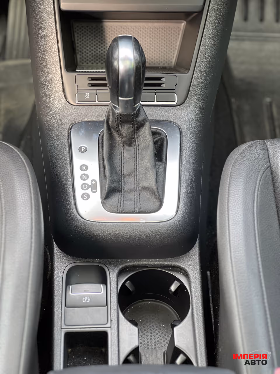 Volkswagen Tiguan - фото 20