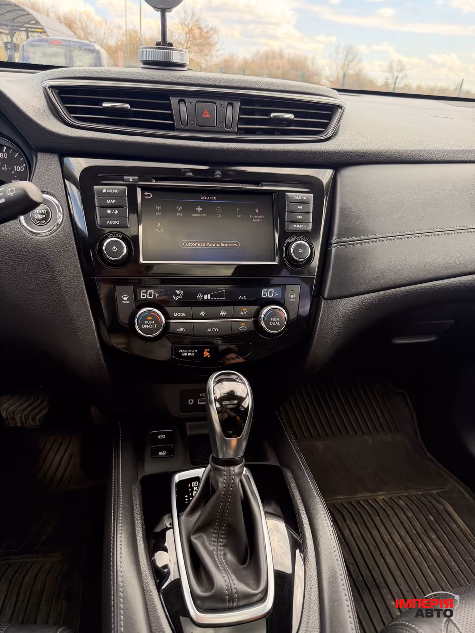 Nissan Rogue - фото 16